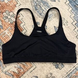 Oiselle Classic Black Sports Bra size 6